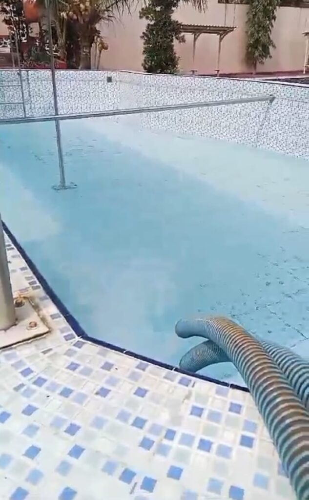 supplier air kolam renang tangerang