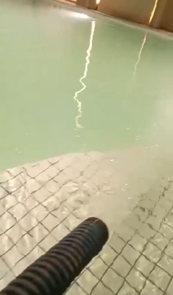 supplier air kolam renang tangerang